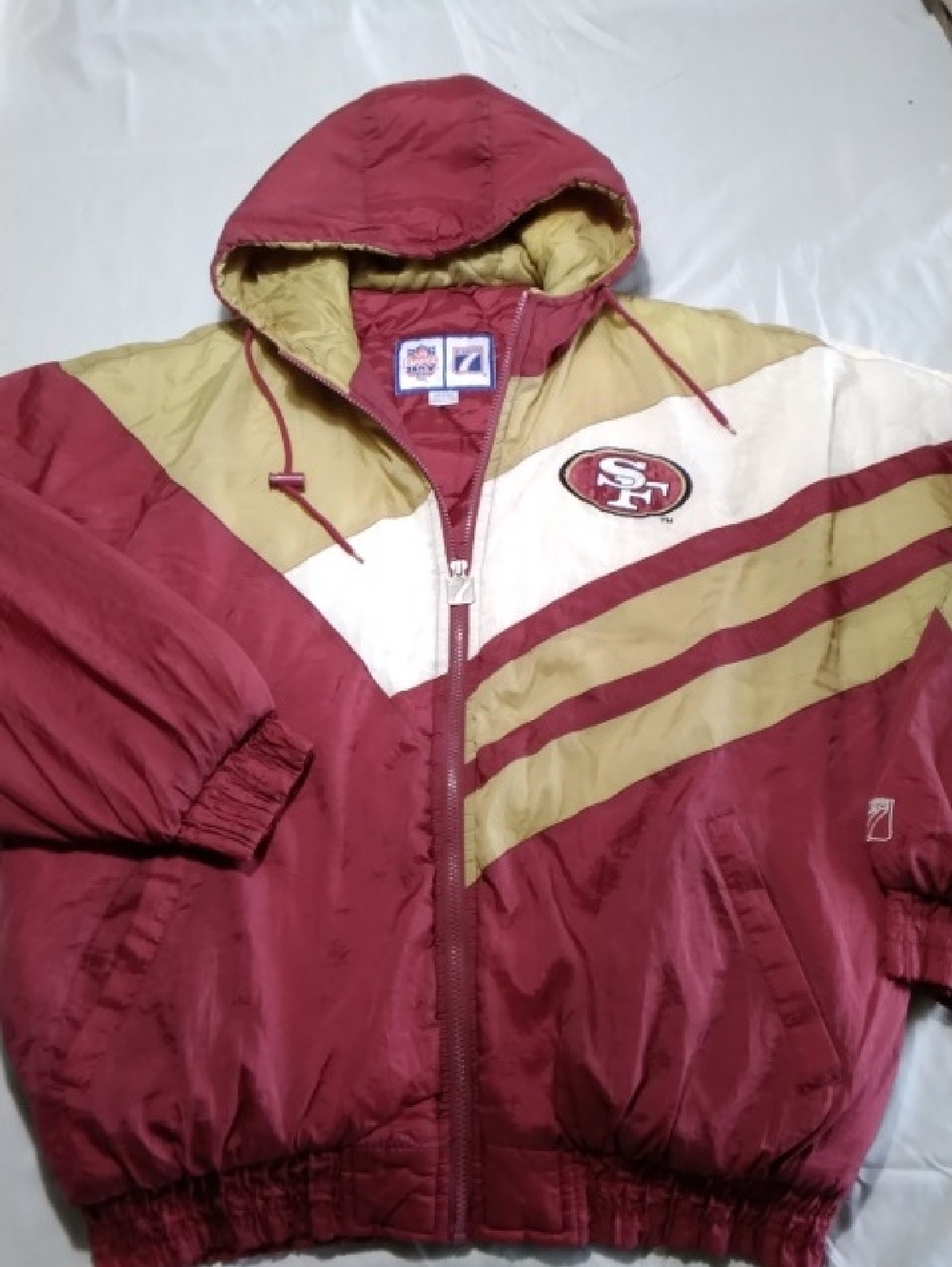 San Francisco 49ers Vtg 90's Logo 7 Puffer Jacket in Burgundy and Gold , L , $79